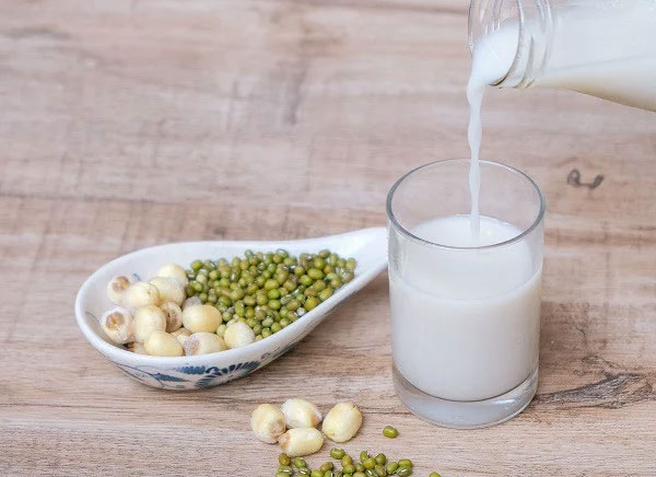 Cách làm sữa dinh dưỡng thơm ngon từ các loại hạt
